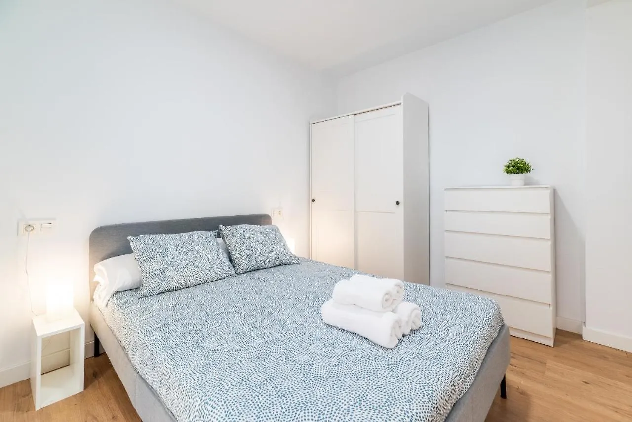 Modern Plaza De Toros Apartment With Free Parking Granada 0*,  Spain