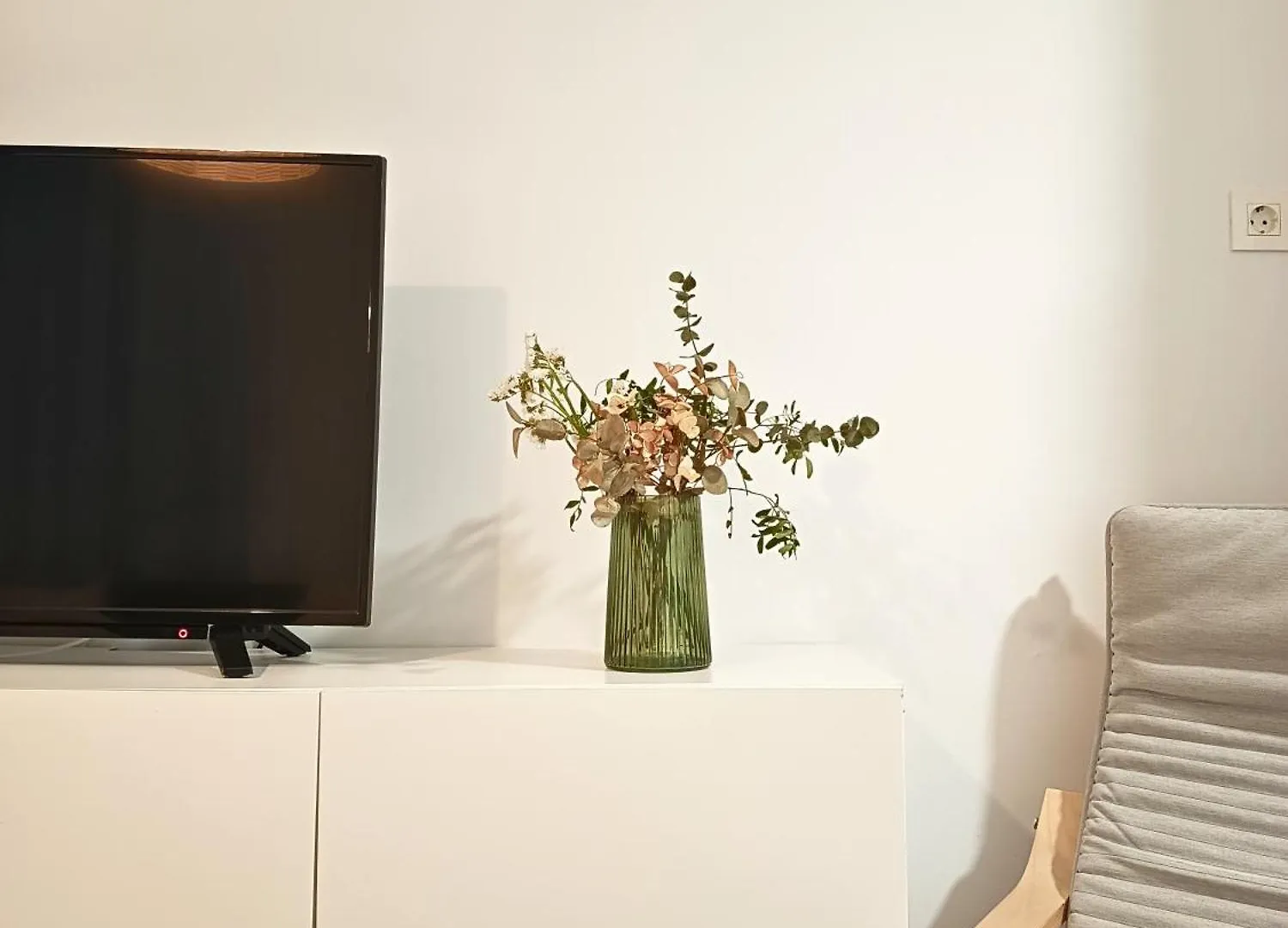 Modern Plaza De Toros Apartment With Free Parking Granada
