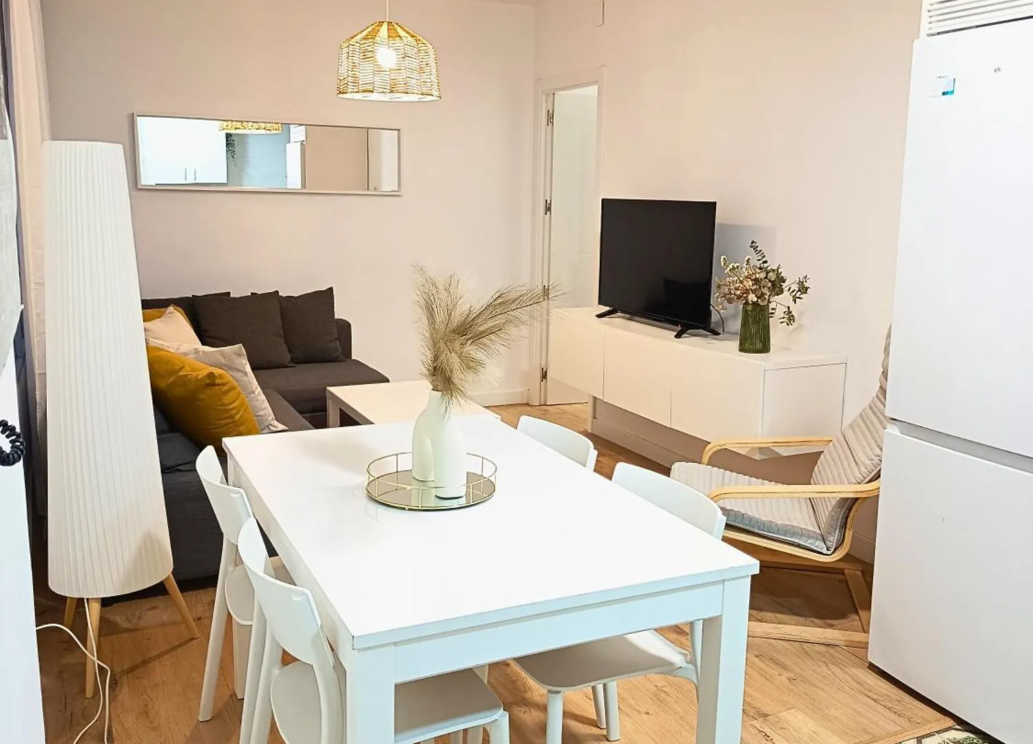 Modern Plaza De Toros Apartment With Free Parking Granada Spain
